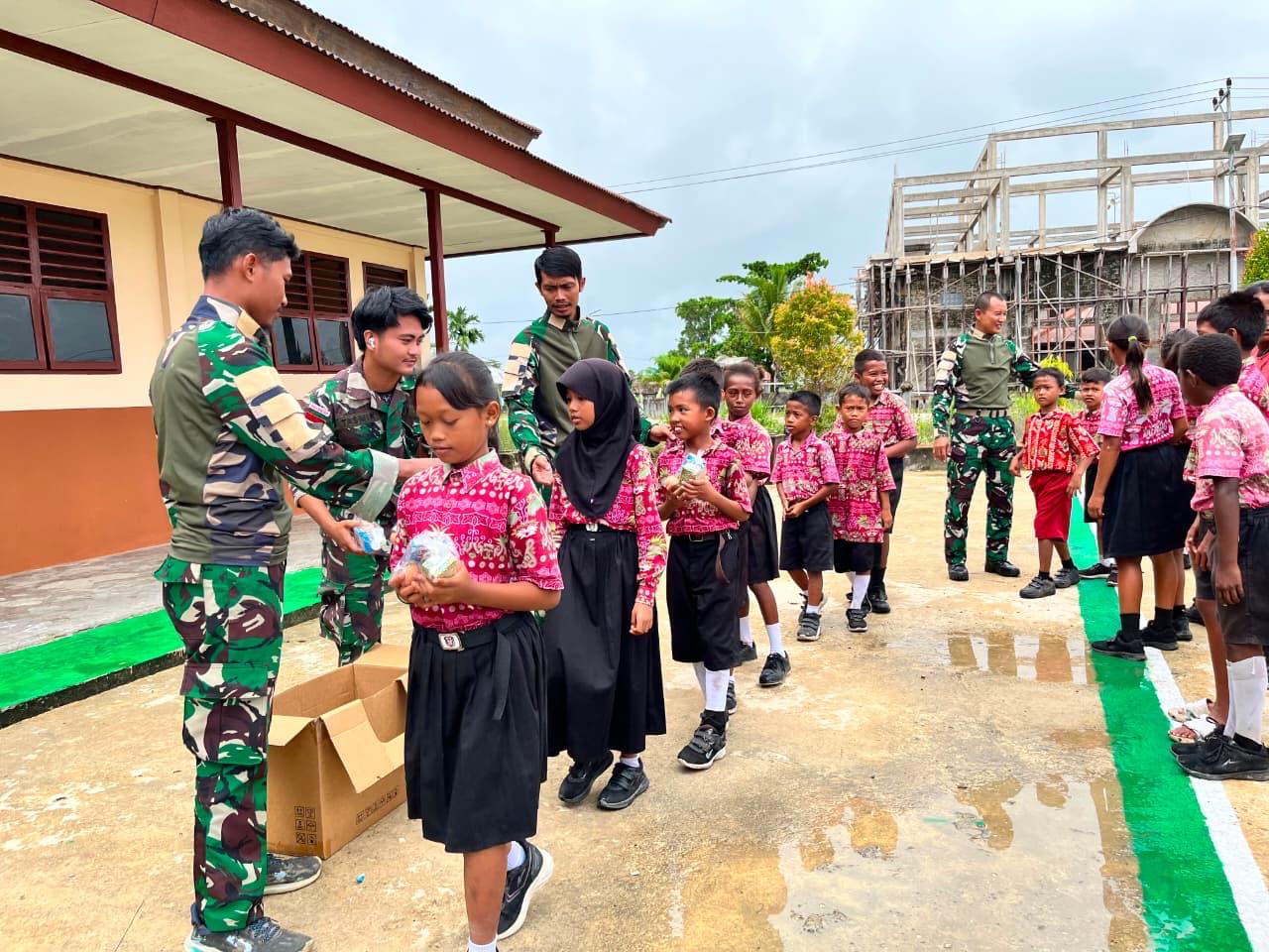 Satgas Yonif 410/Alugoro Rehabilitasi SD Inpres Stenkool 3, Wujud Nyata Kepedulian TNI terhadap Pendidikan di Papua